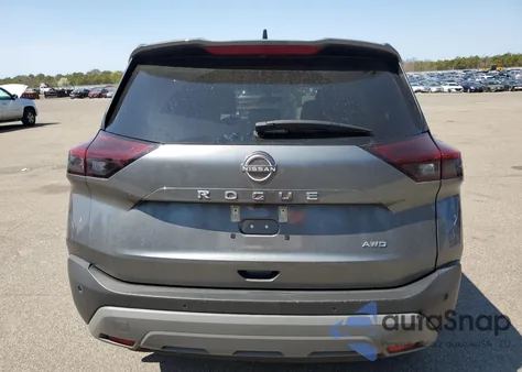 2023 Nissan Rogue S z USA, uszkodzony, nr VIN 5N1BT3AB0PC876248